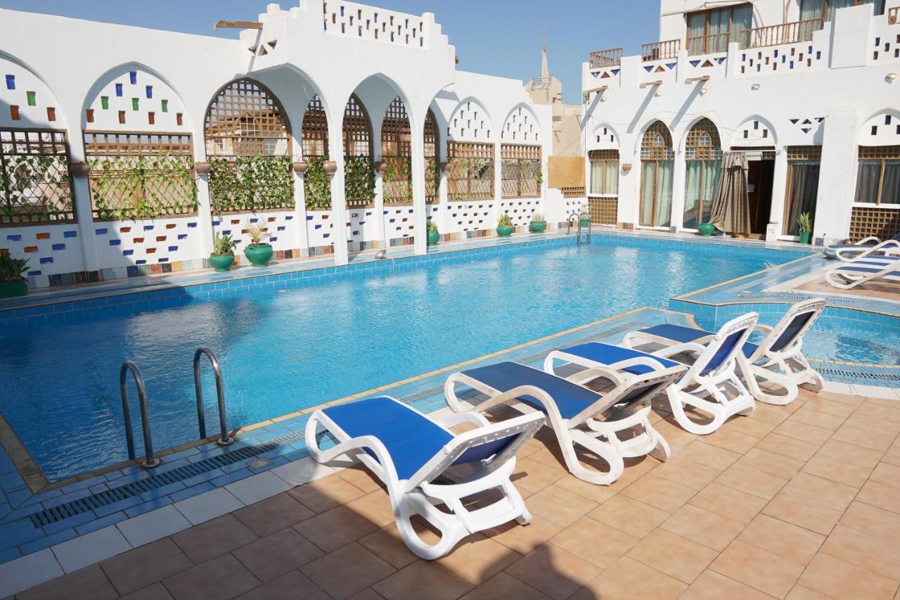 Kuwait Palace Hotel Kuwait City Exteriör bild